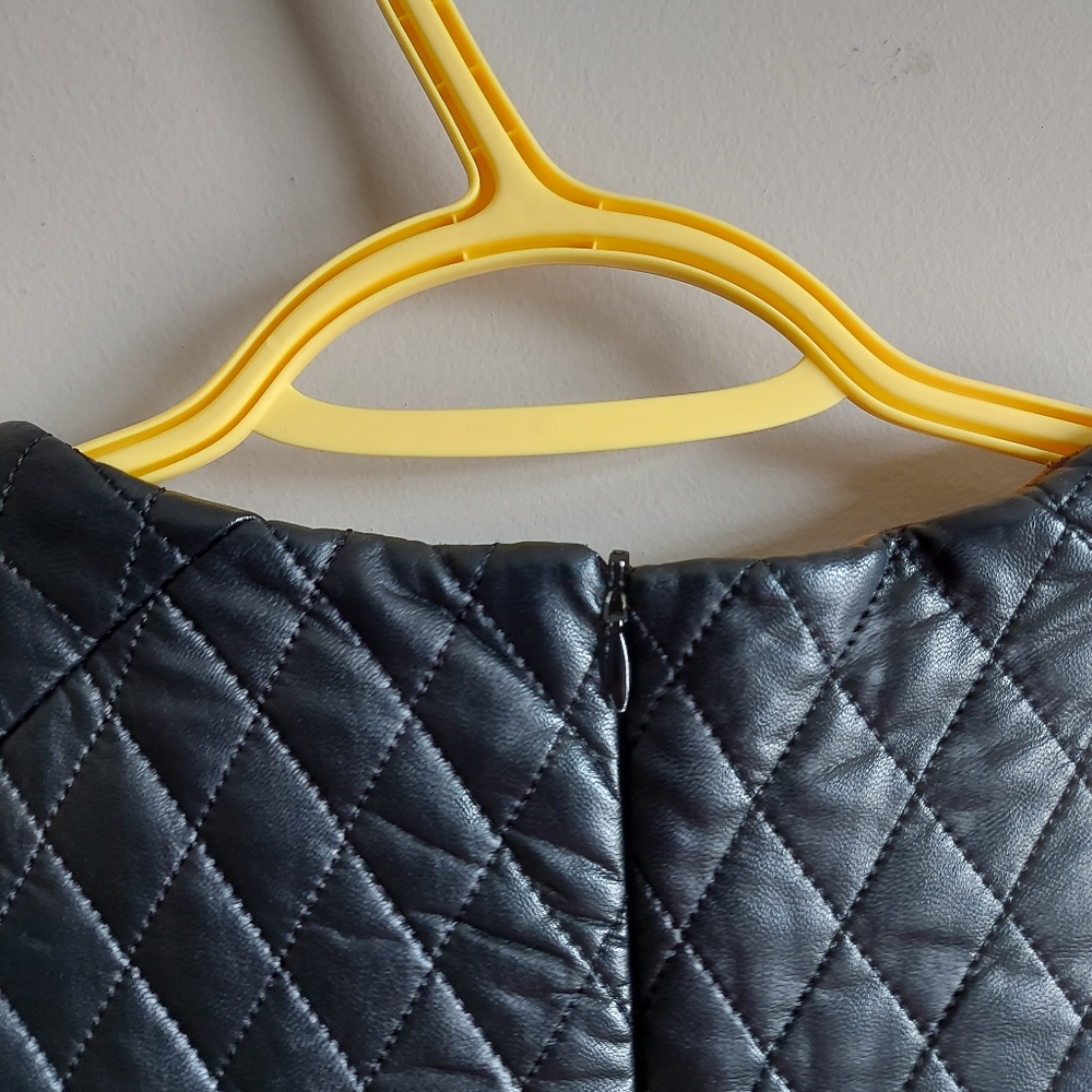 ♡ Ladies Dress with leather detail - Picture 5 of 12
